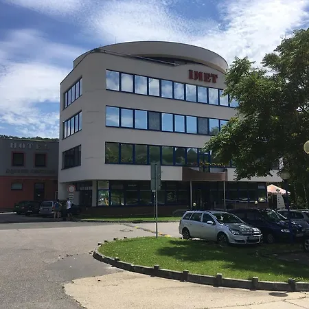 Imet Centrum